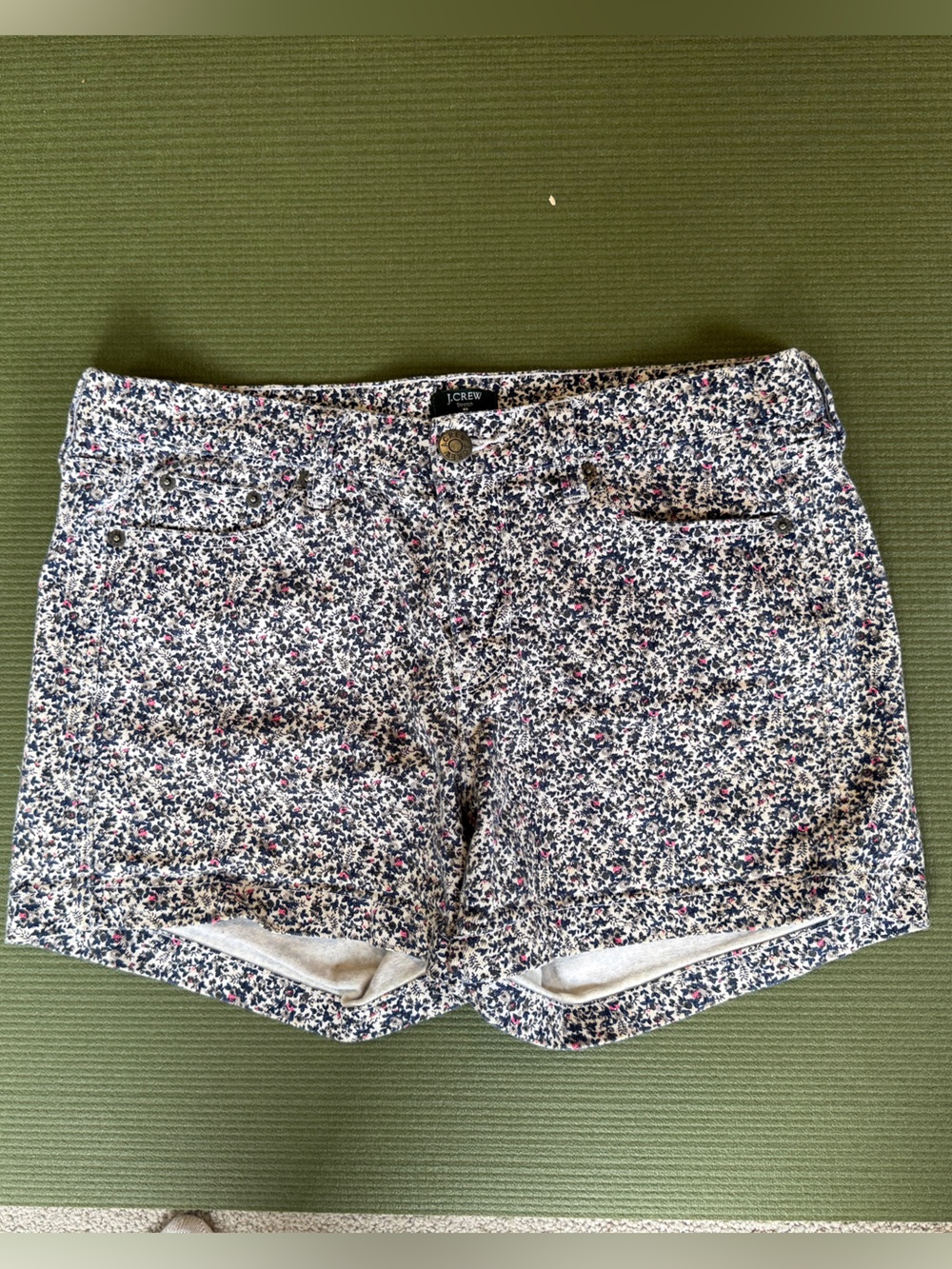 J.Crew Stretch Floral Shorts Size 6 Blue White Pink Casual Summer Shorts